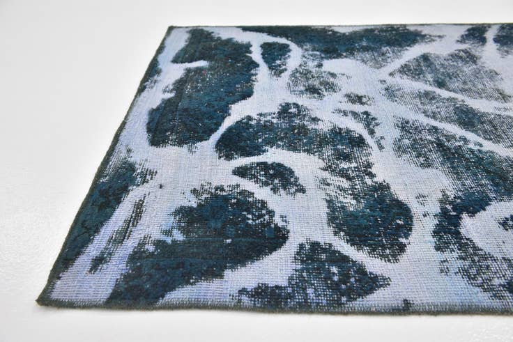 Detail image of 3' x 8' 4 Hand Knotted Ultra Vintage Persian Wool Runner Rug