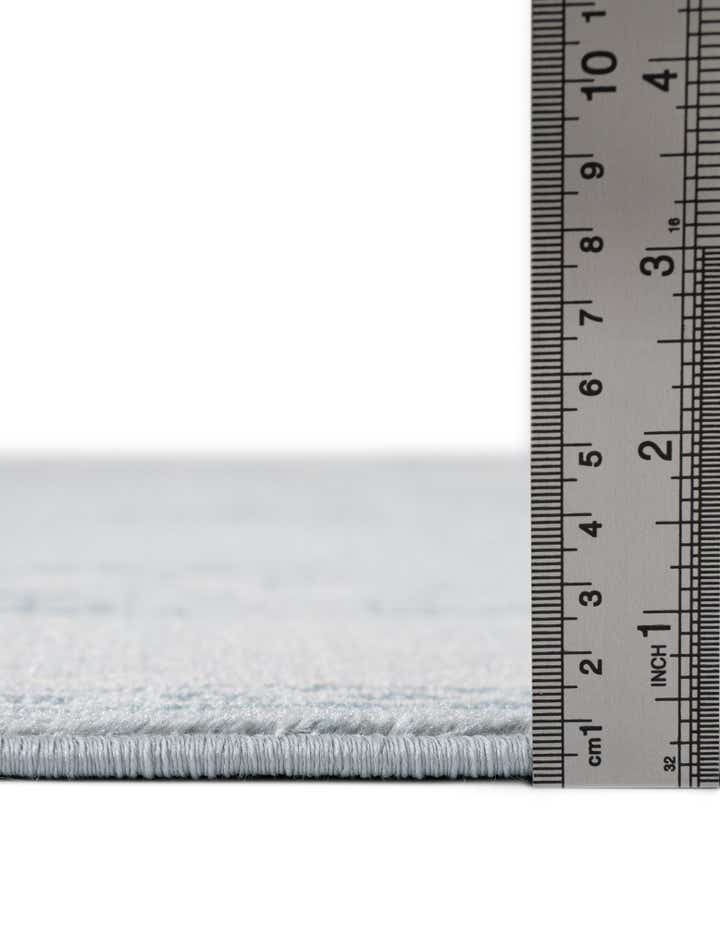 2' 7 x 6' Victoria Runner Rug