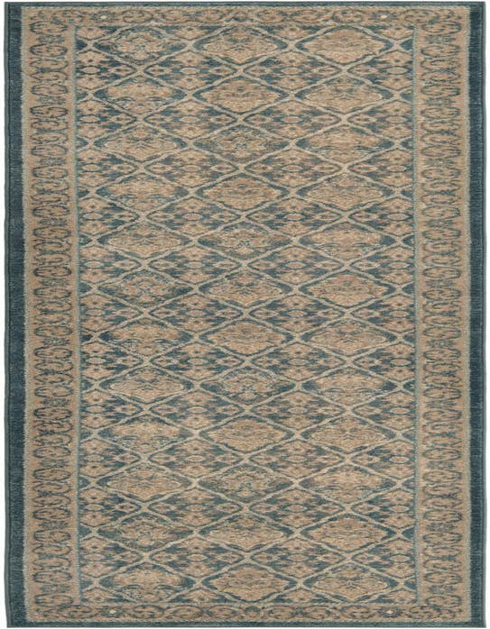Detail image of 2' 7 x 10' Viola Runner Rug