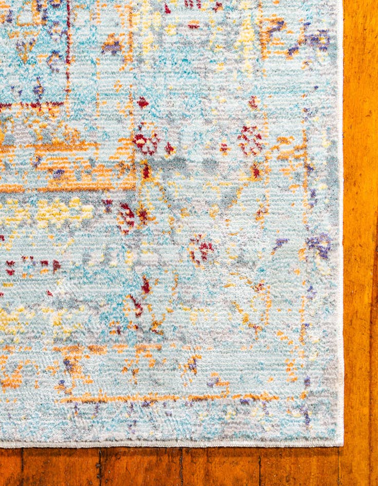 Detail image of 8' x 8' Alexis Square Rug
