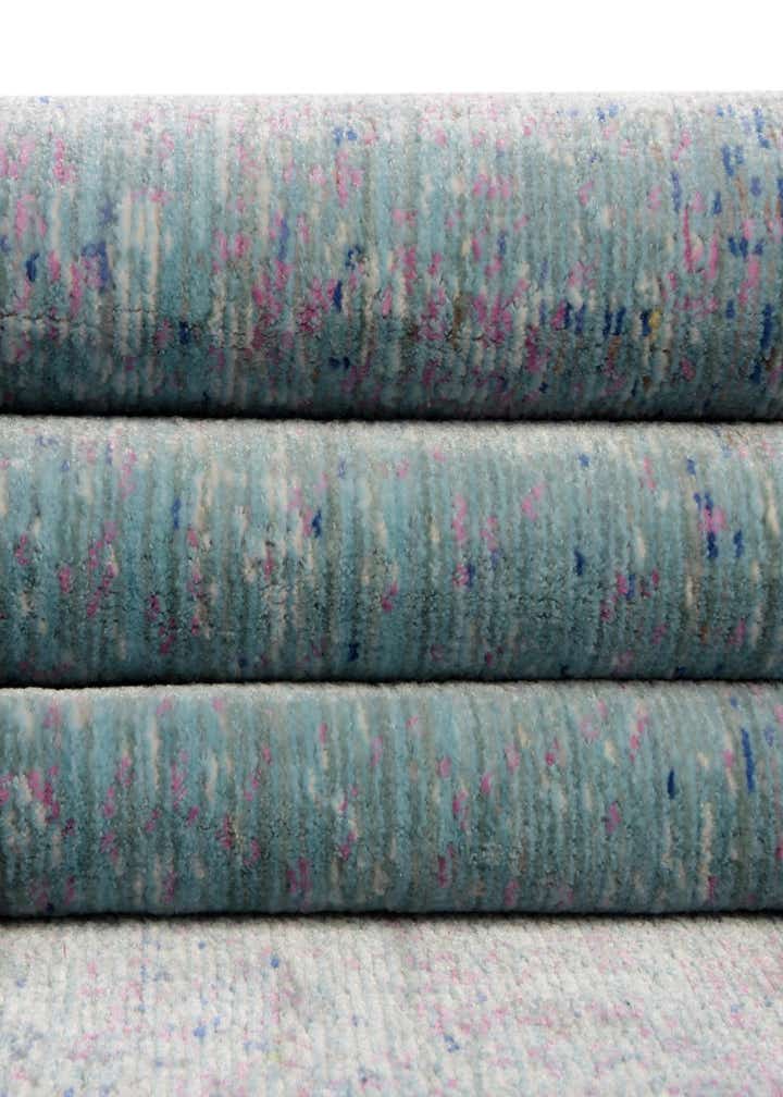 8' x 8' Aqua Square Rug