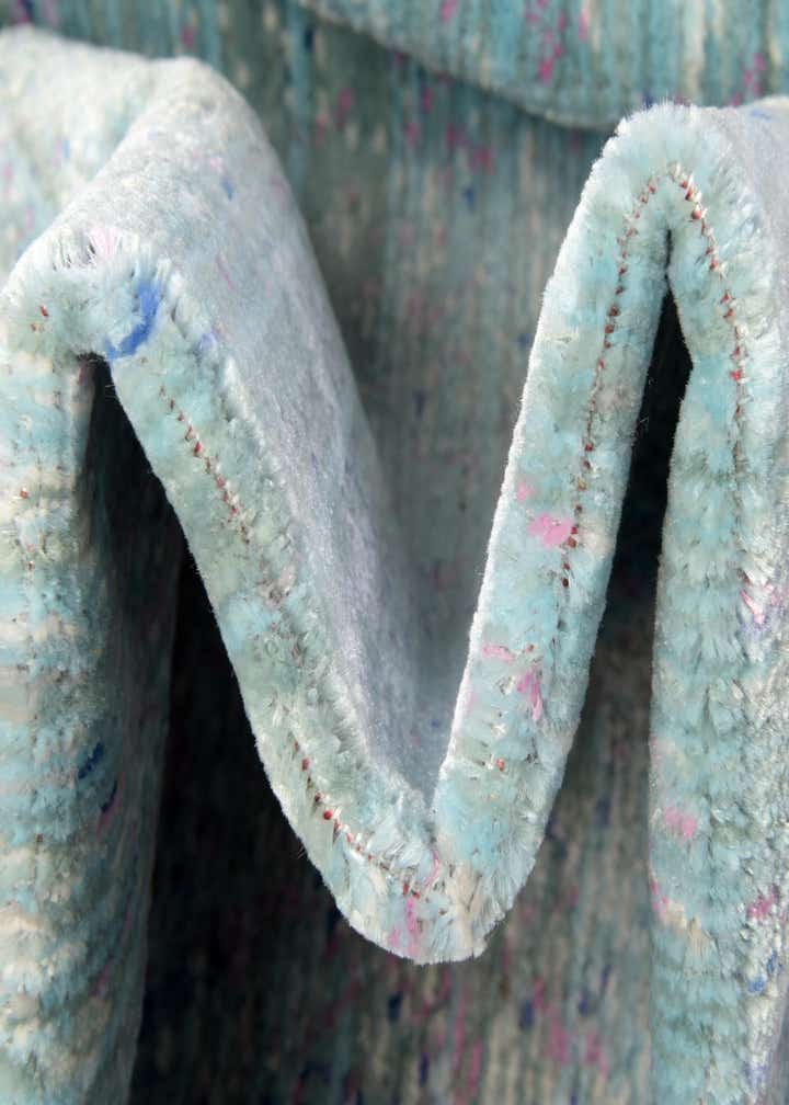 8' x 8' Aqua Square Rug
