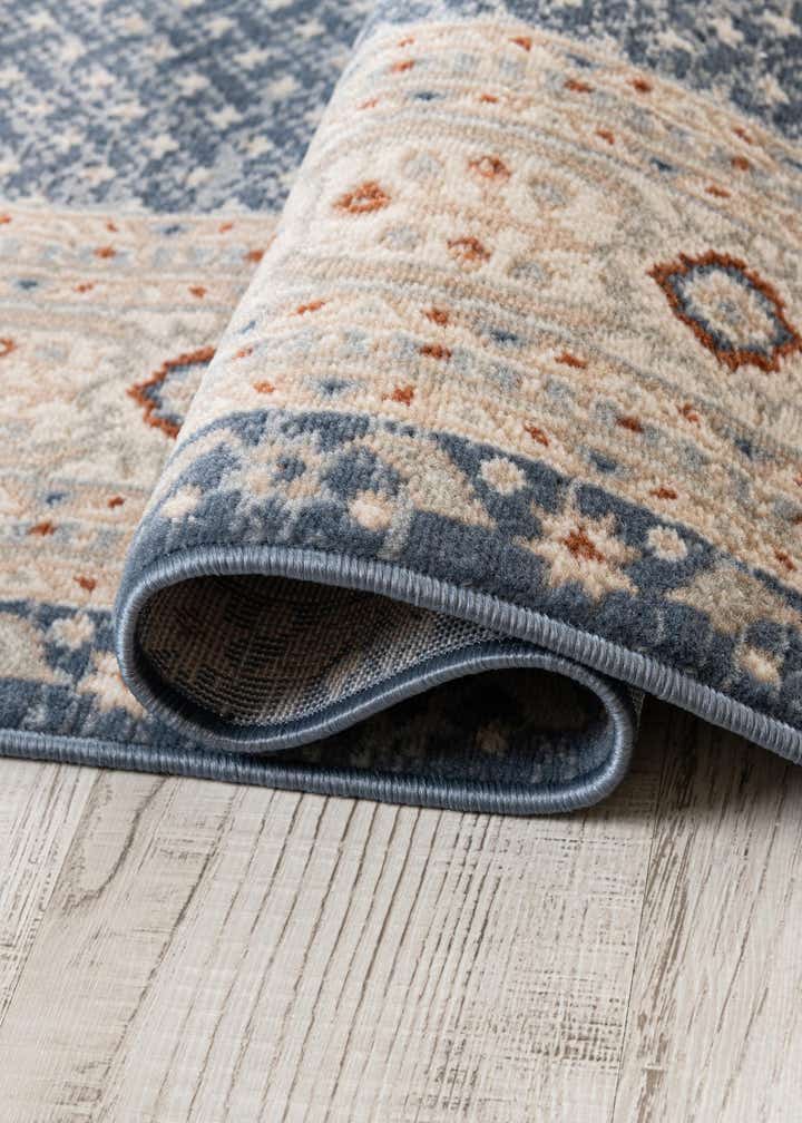 7' 10 x 7' 10 Charlotte Square Rug