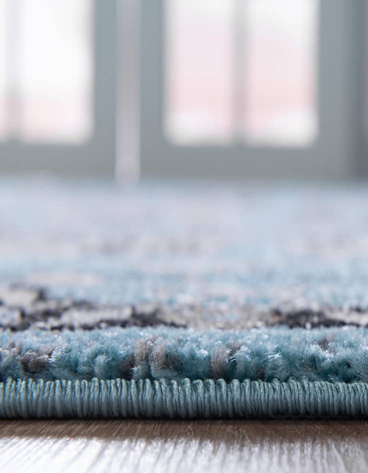 Detail image of 8' 4 x 8' 4 Heritage Square Rug