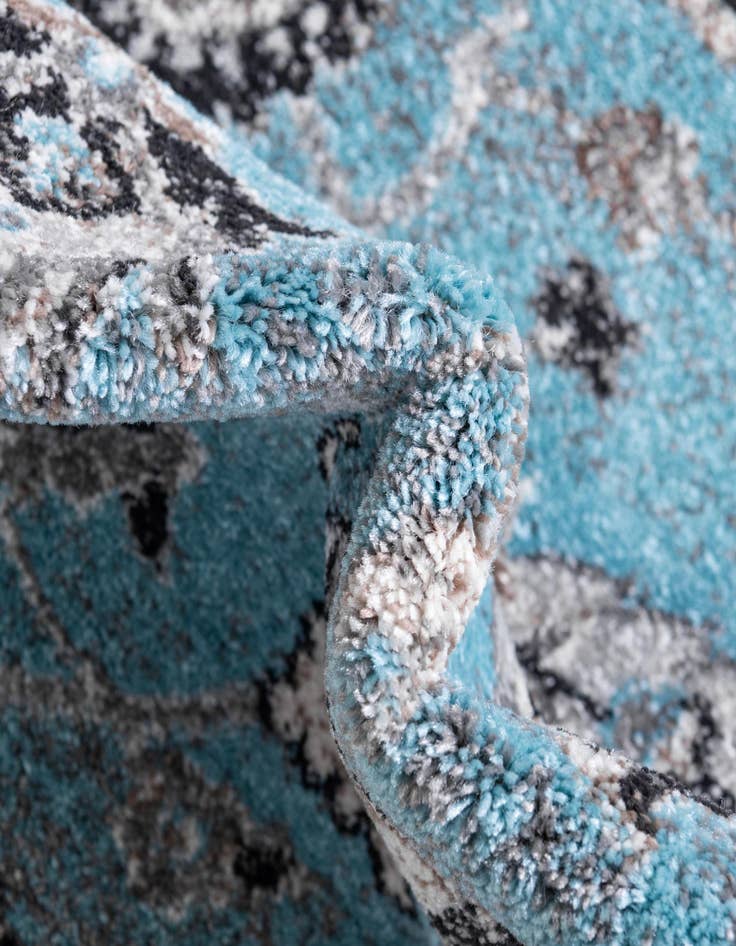 Detail image of 8' 4 x 8' 4 Heritage Square Rug