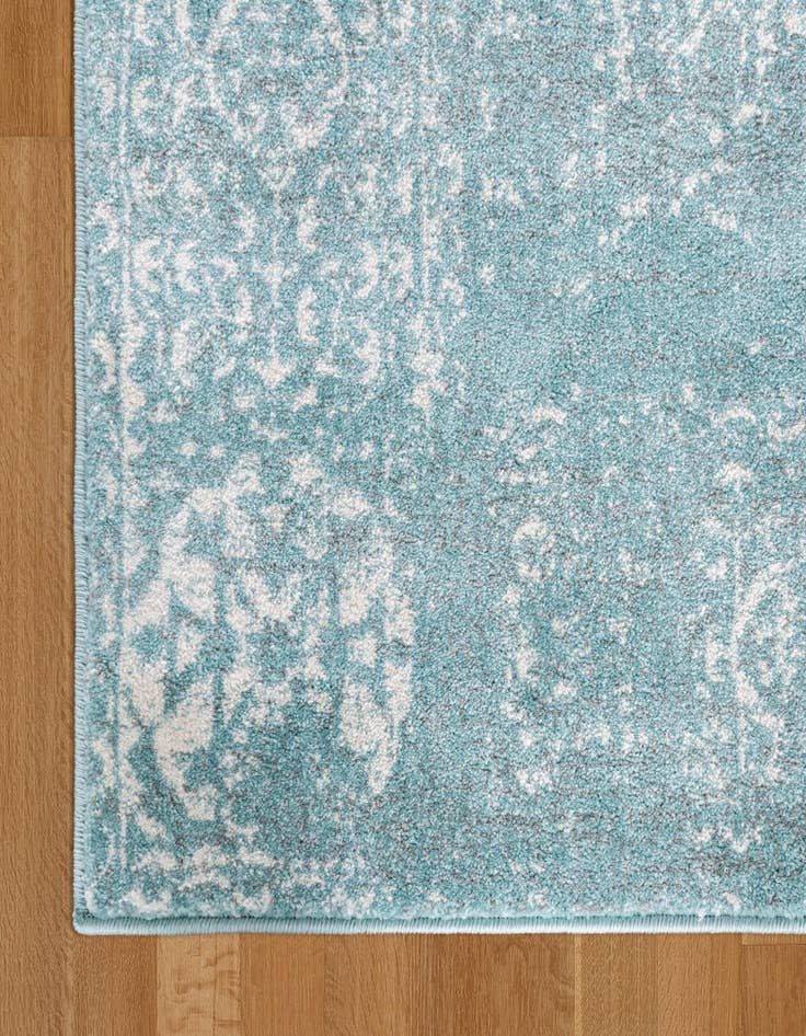 Detail image of 8' 4 x 8' 4 Heritage Square Rug