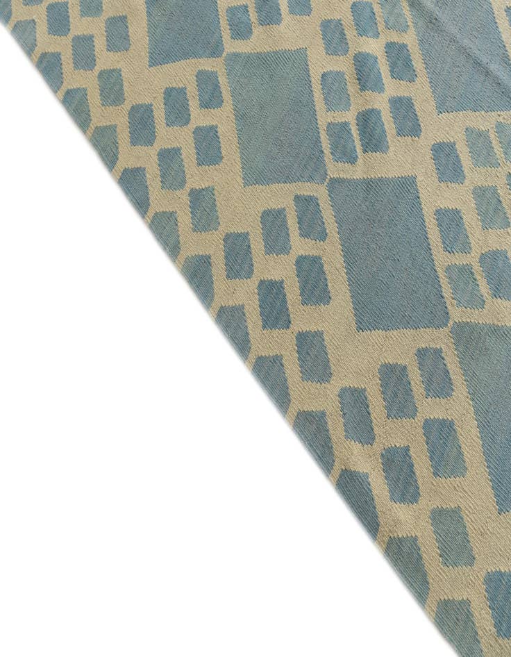 Detail image of 8' 9 x 9' 6 Hand Woven Kilim Modern Wool Square Rug