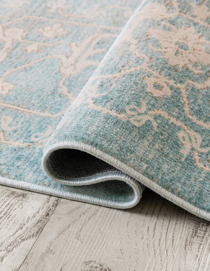 Detail image of 8' x 8' Modern Classical Square Rug