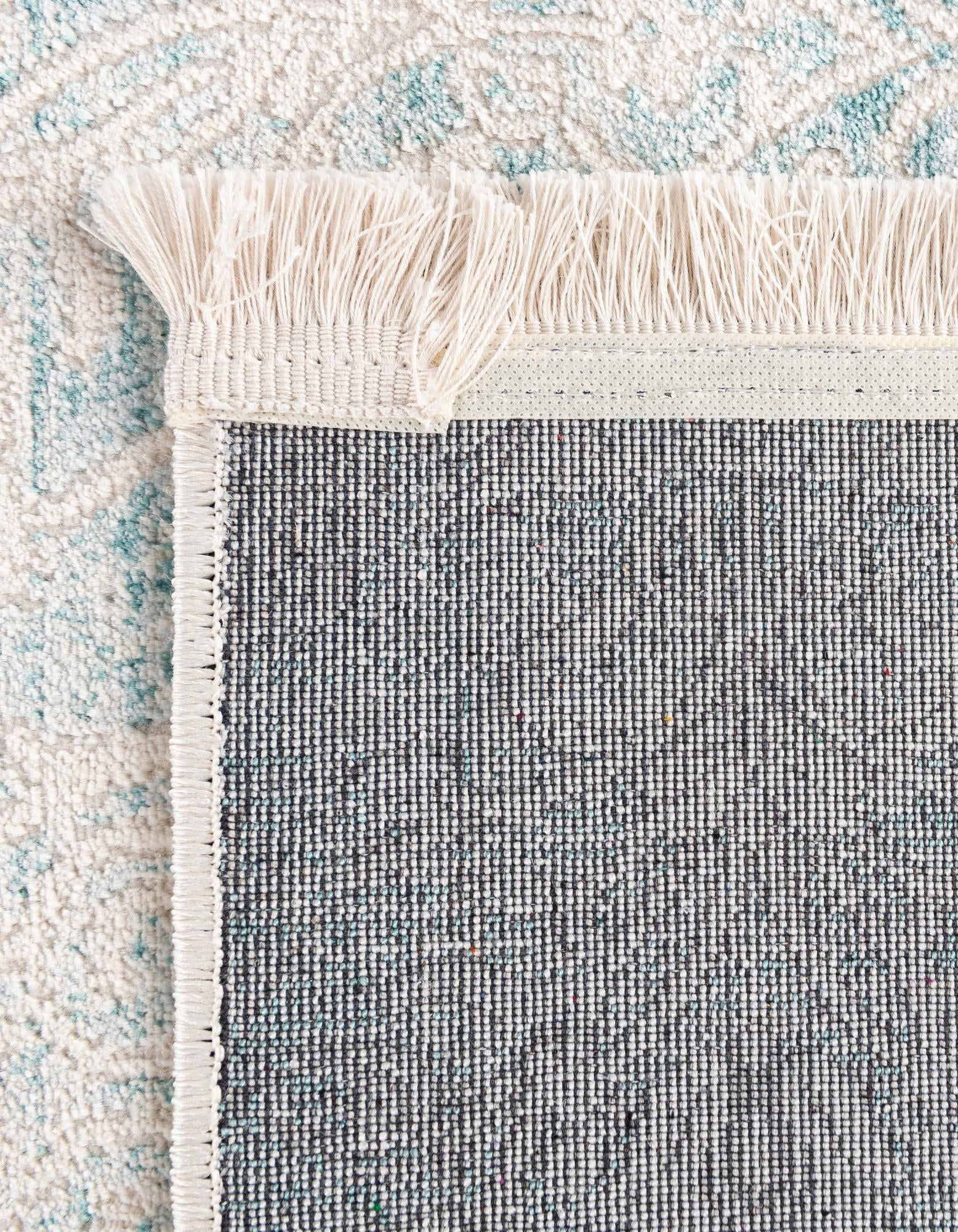 8' x 8' Modern Classical Square Rug