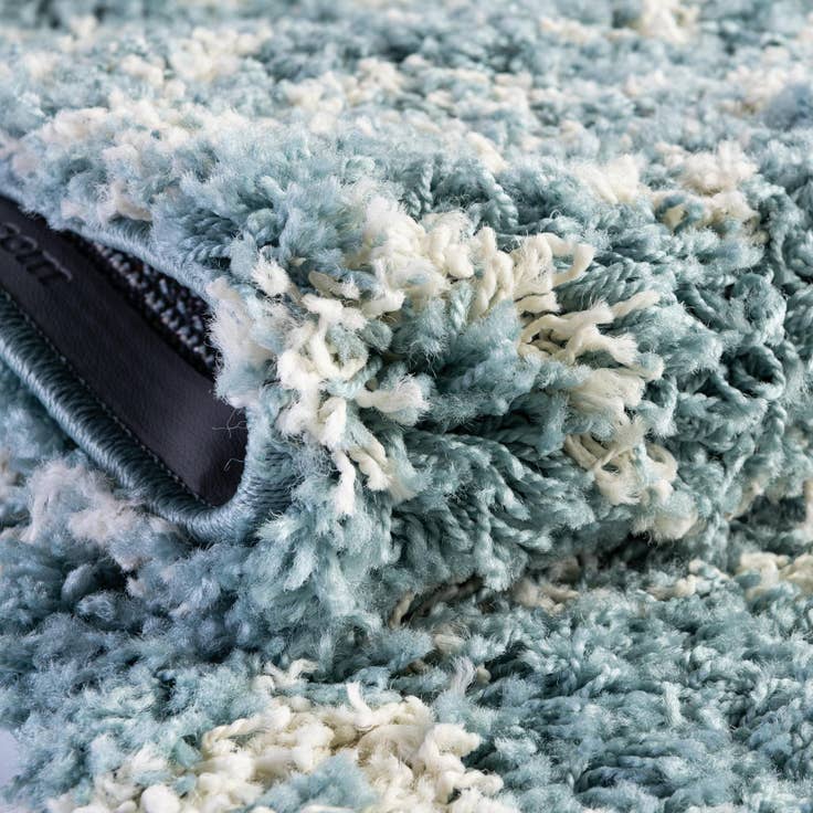 Detail image of 10' x 10' Moroccan Trellis Shag Square Rug
