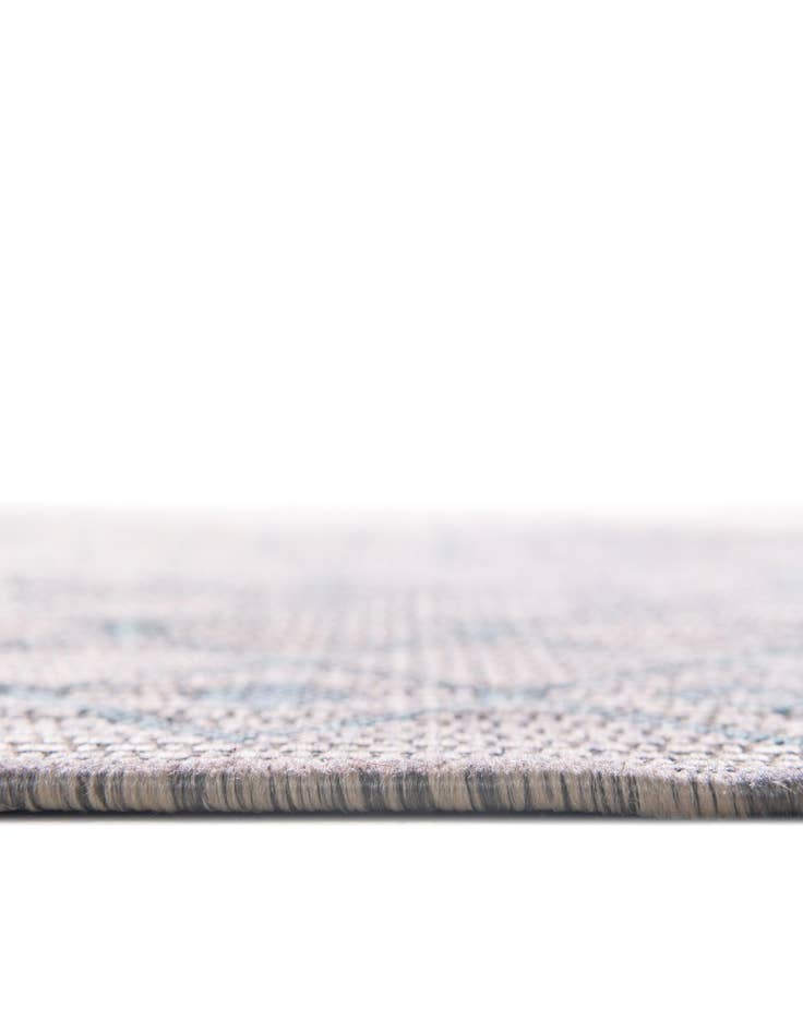 Detail image of 10' 8 x 10' 8 Washable Lattice Indoor / Outdoor Square Rug