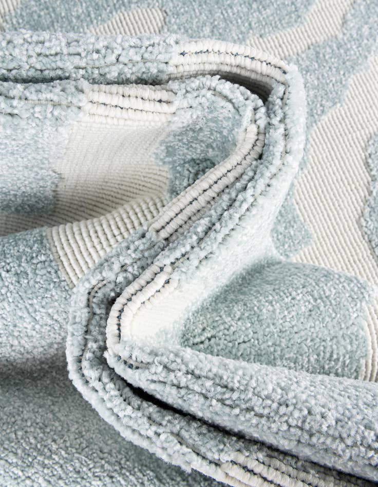 Detail image of 7' 10 x 7' 10 Easy-Clean Sabrina Soto Indoor / Outdoor Square Rug