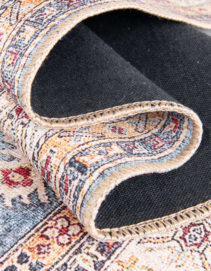 7' 10 x 7' 10 Washable Timeless Square Rug