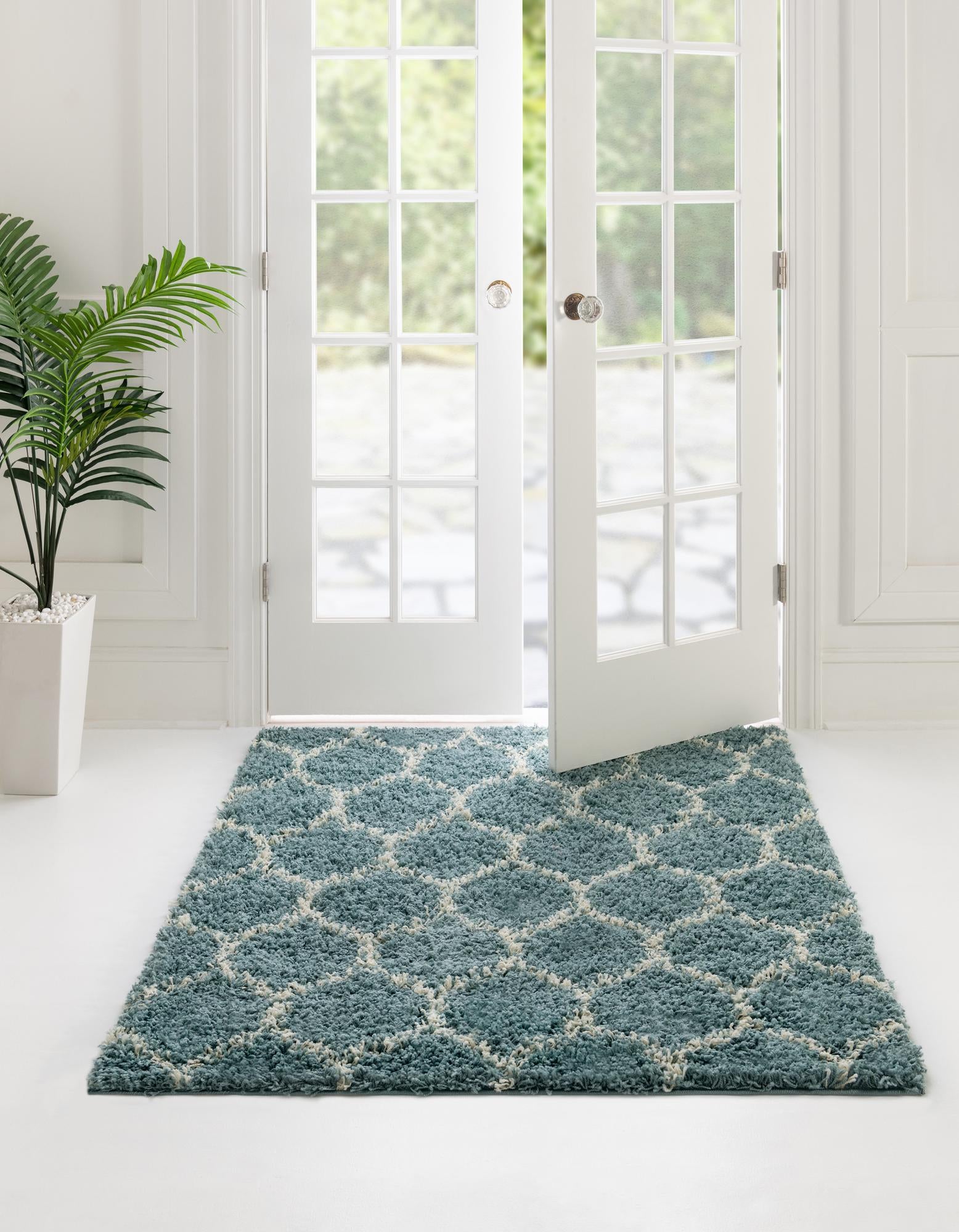 Primary image 7' 10 x 7' 10 Trellis Shag Square Rug
