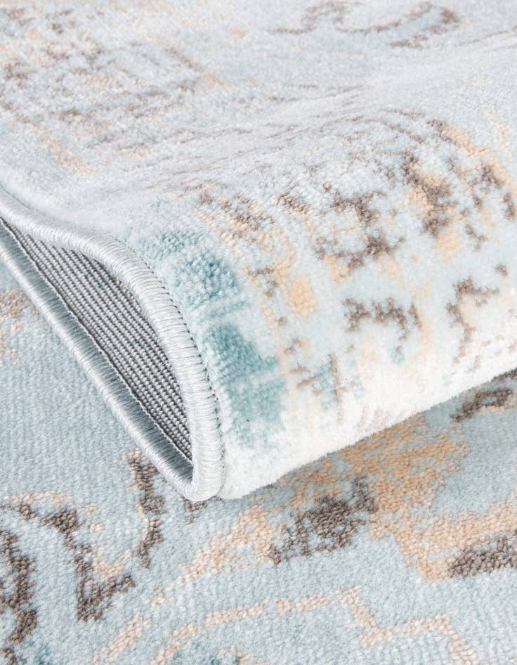 Detail image of 8' x 8' Victoria Square Rug