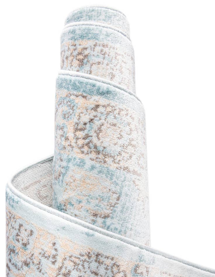 Detail image of 8' x 8' Victoria Square Rug