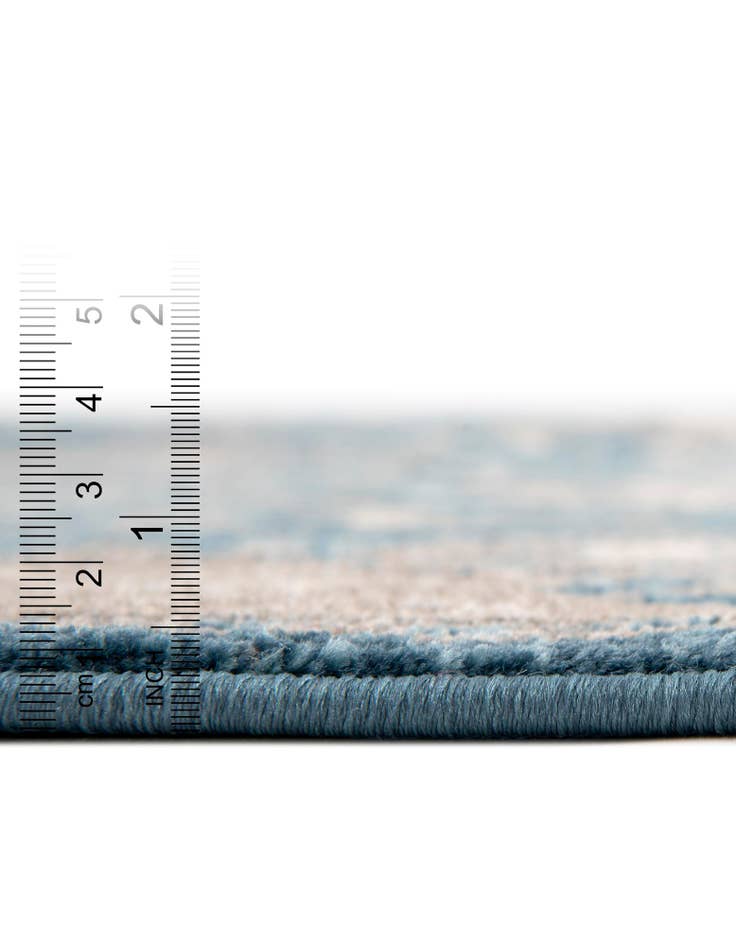 Detail image of 5' x 5' Viola Square Rug