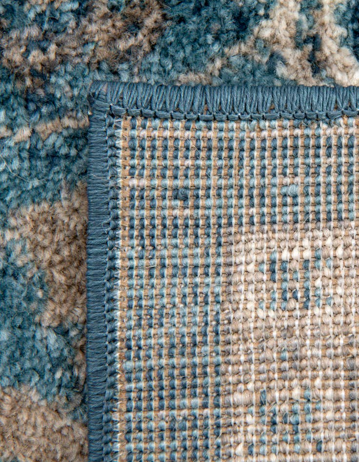 Detail image of 5' x 5' Viola Square Rug