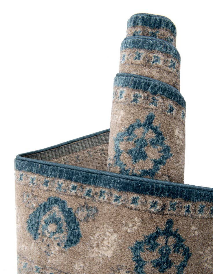 Detail image of 5' x 5' Viola Square Rug