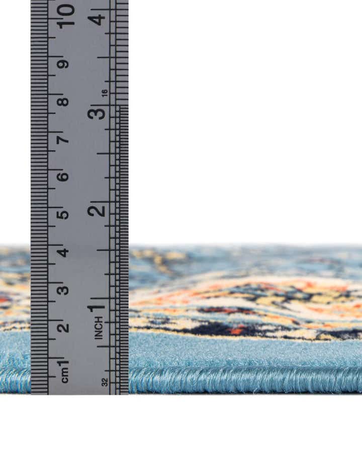 7' 10 x 7' 10 Yasmin Square Rug