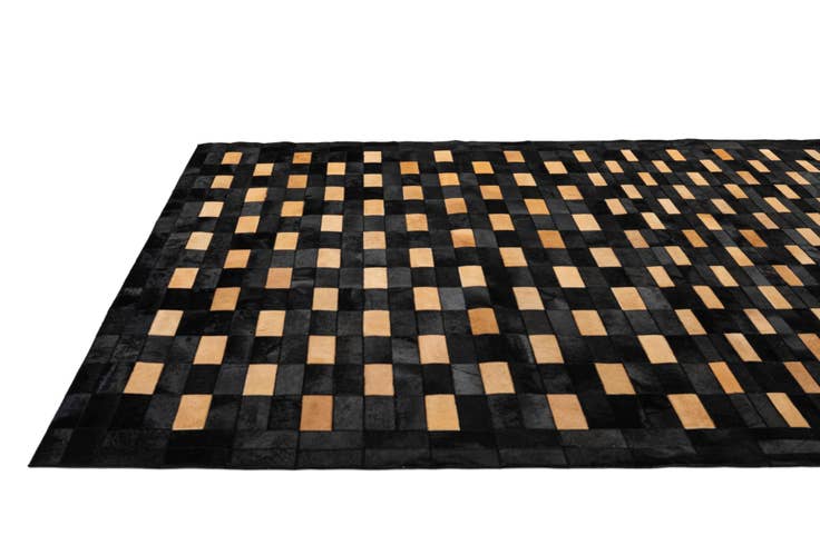 Detail image of 8' 1 x 9' 10 Cowhide - Patchwork Rug