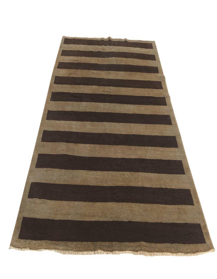 Detail image of 5' 4 x 7' 9  Hand Knotted Modern Ziegler Rug