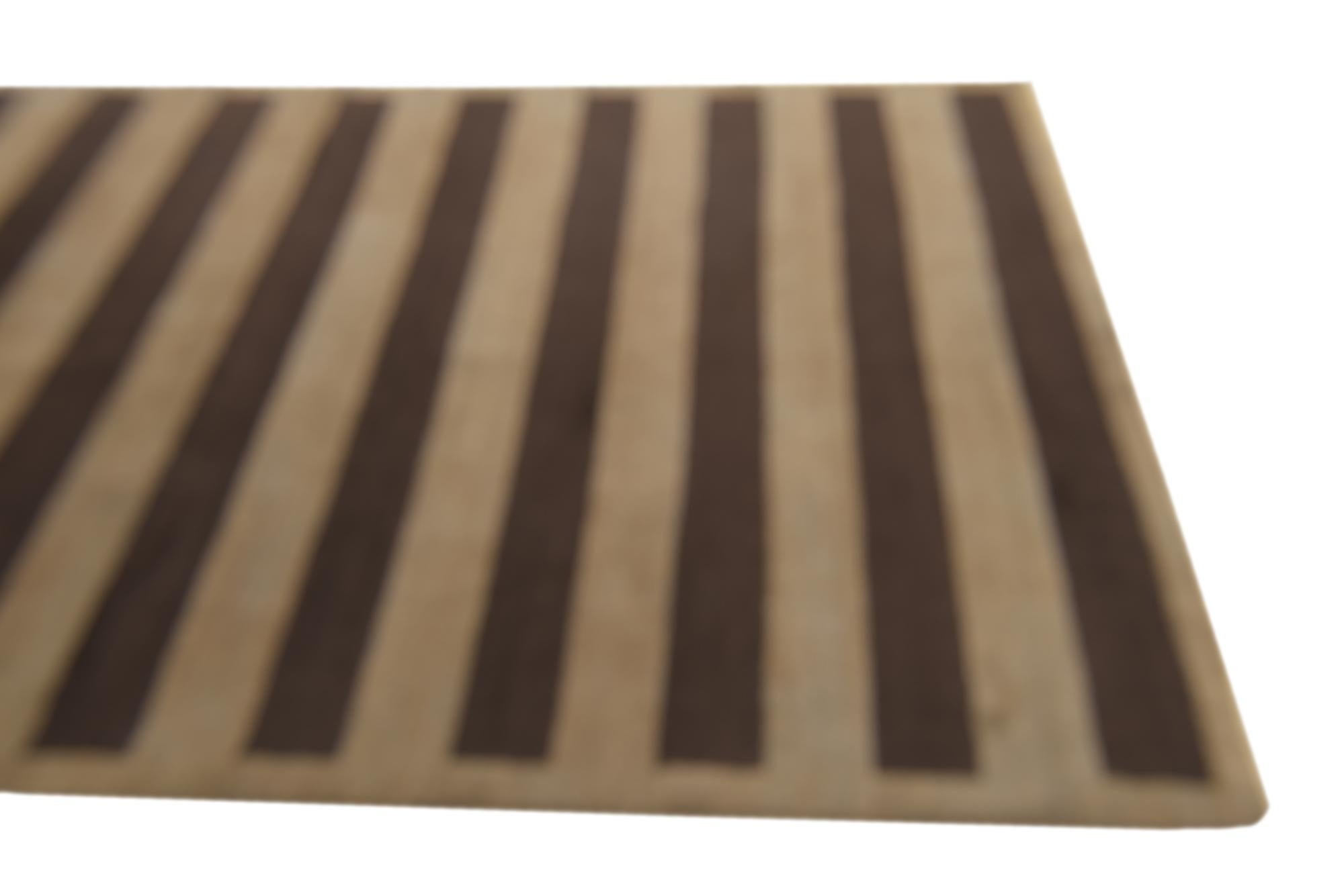 5' 4 x 7' 9 Hand Knotted Modern Ziegler Rug