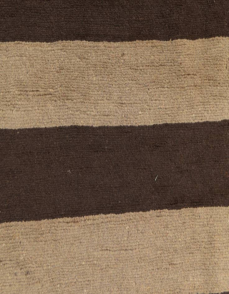 Detail image of 5' 5 x 7' 9  Hand Knotted Modern Ziegler Rug