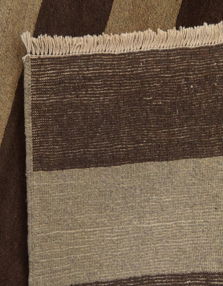 Detail image of 5' 6 x 8'  Hand Knotted Modern Ziegler Rug