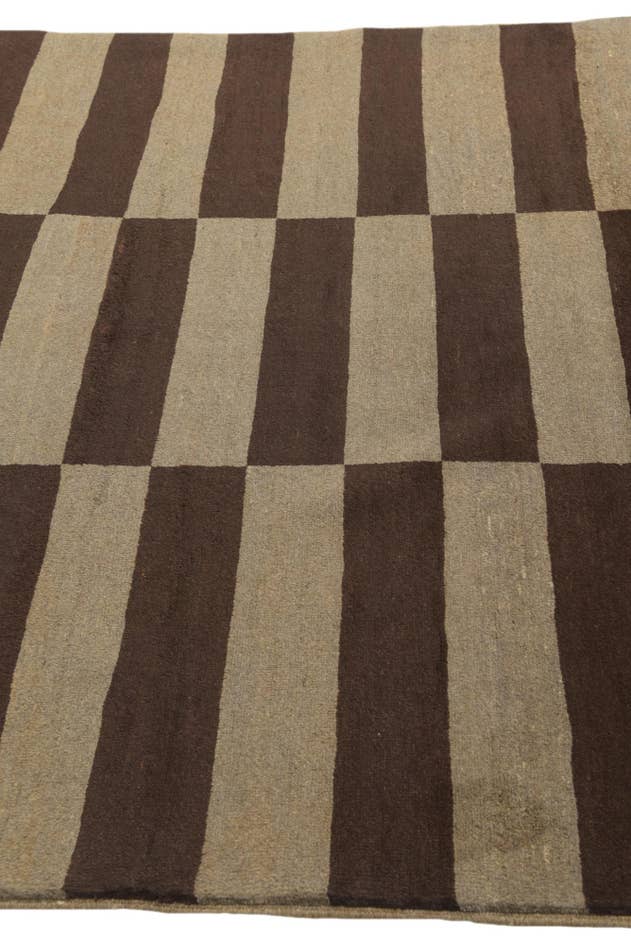 Detail image of 5' 2 x 7' 10 Hand Knotted Modern Ziegler Rug