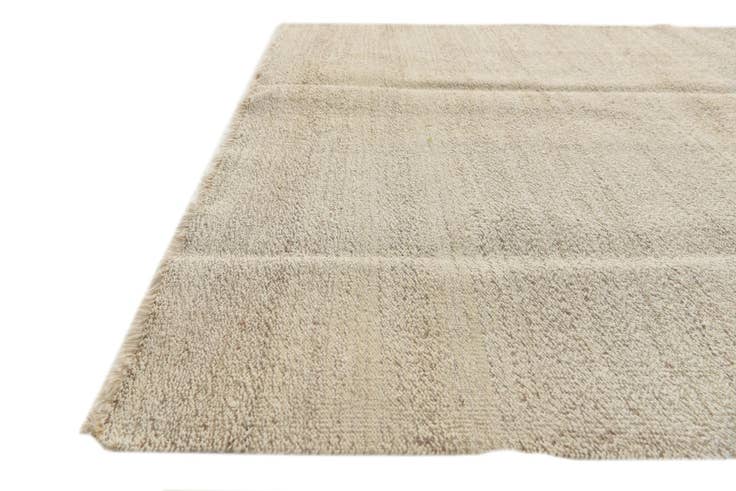 Detail image of 4' 7 x 6' 5 Hand Woven Kilim Modern Wool Rug