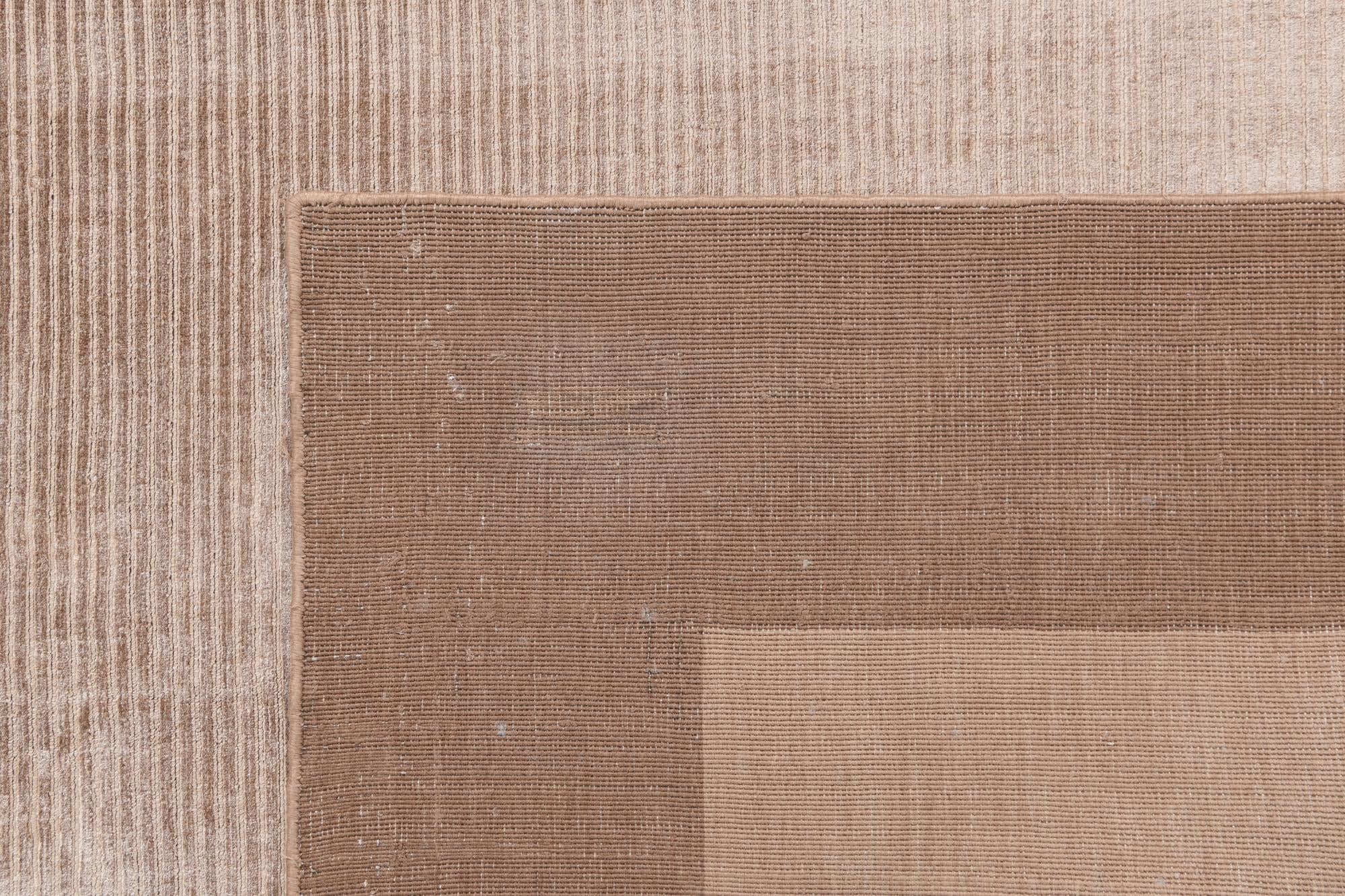 5' 7 x 7' 10 Hand Knotted Darya Wool Rug