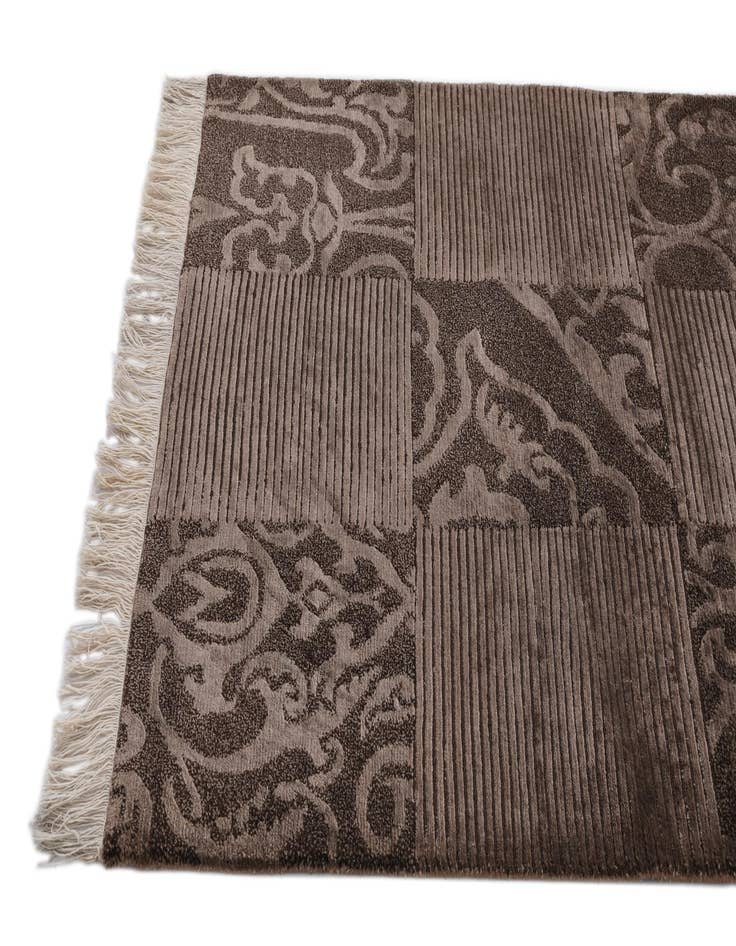 Detail image of 2' 8 x 9' 11 Hand Knotted Darya Wool Runner Rug