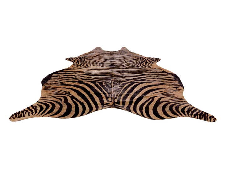 185cm x 220cm Cowhide Leather Freeform Rug