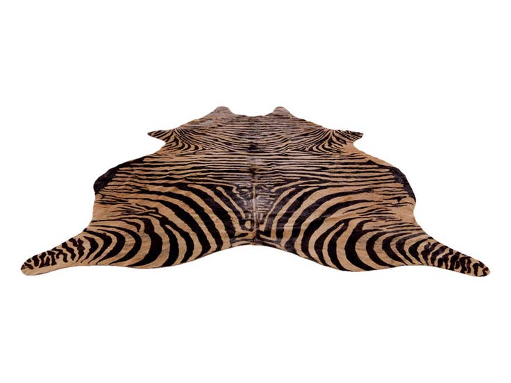 Detail image of 185cm x 220cm Cowhide Leather Freeform Rug