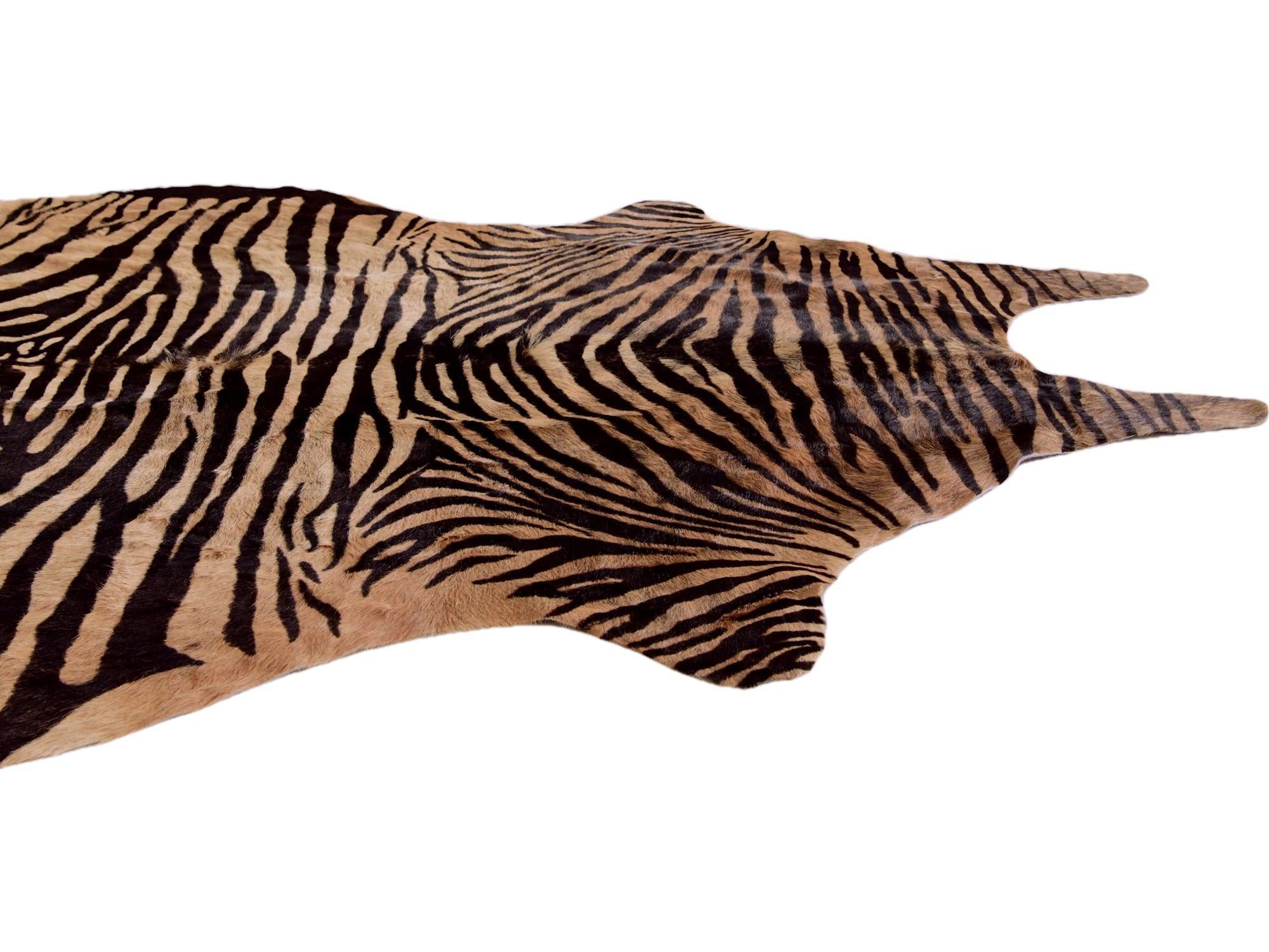 185cm x 220cm Cowhide Leather Freeform Rug