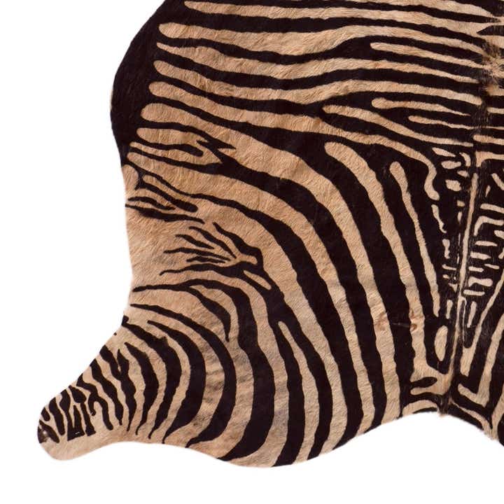 185cm x 220cm Cowhide Leather Freeform Rug