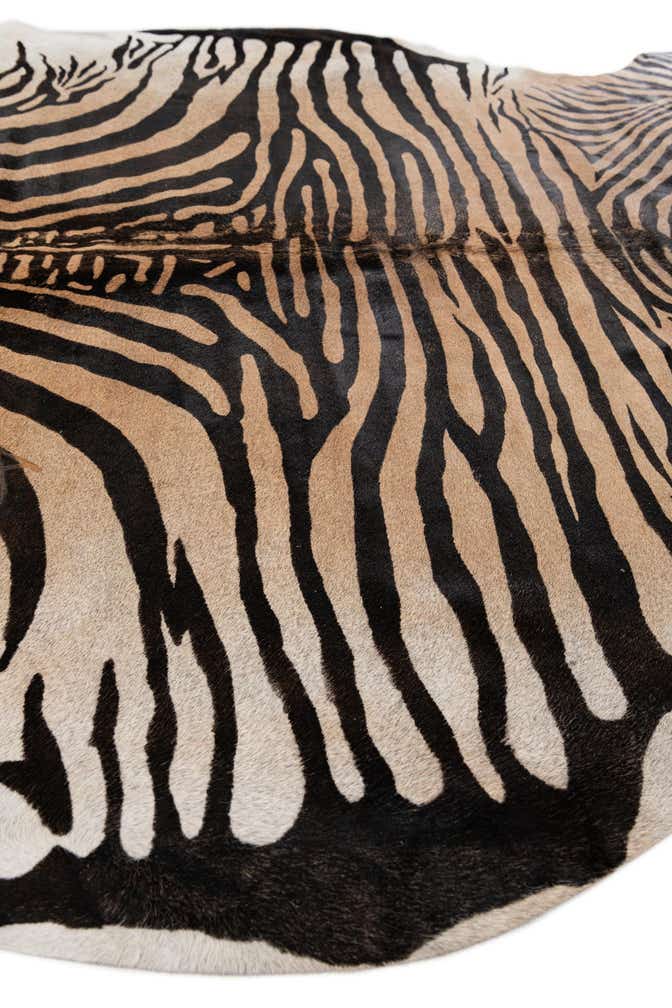 200cm x 205cm Cowhide Leather Alfombra Freeform