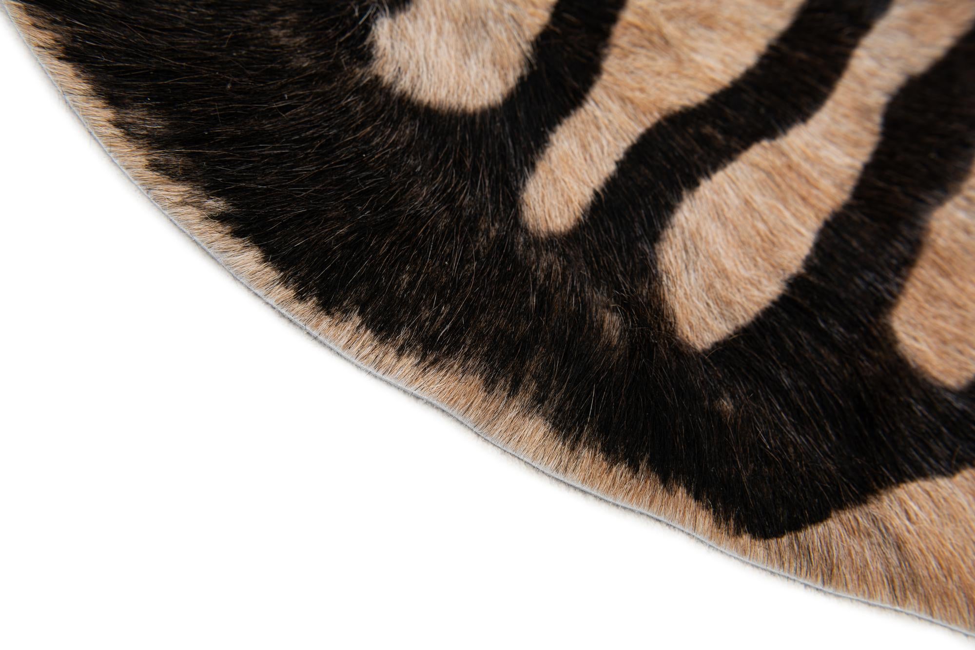 190cm x 205cm Cowhide Leather Freeform Rug