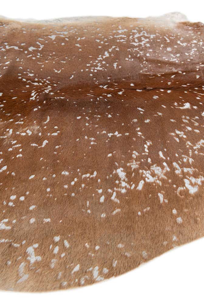 5' 9 x 6' 10 Cowhide Leather Freeform Rug