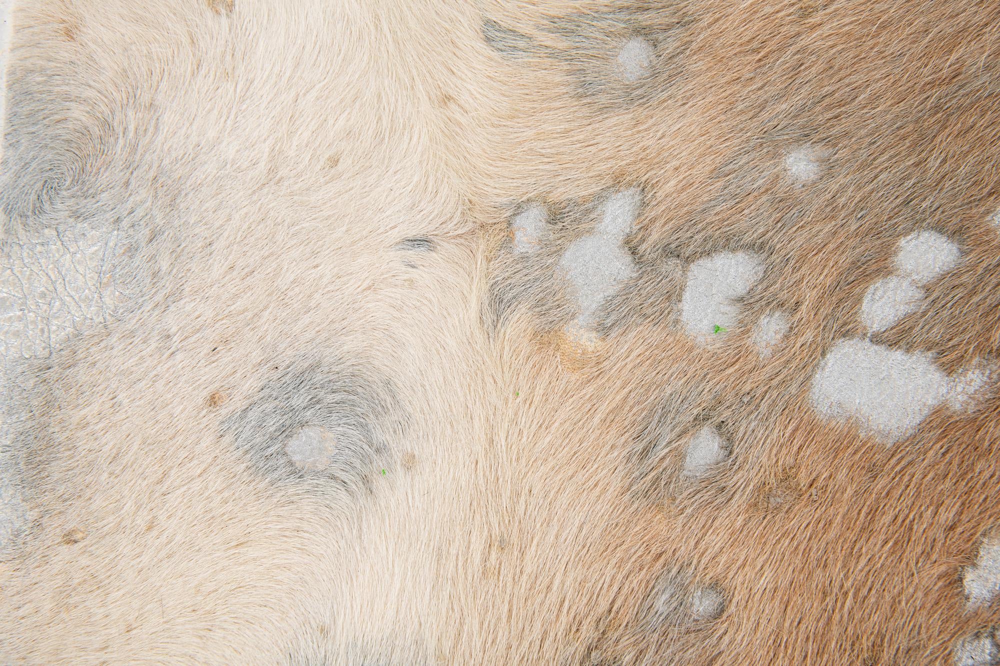 7' x 7' 3 Cowhide Leather Freeform Rug