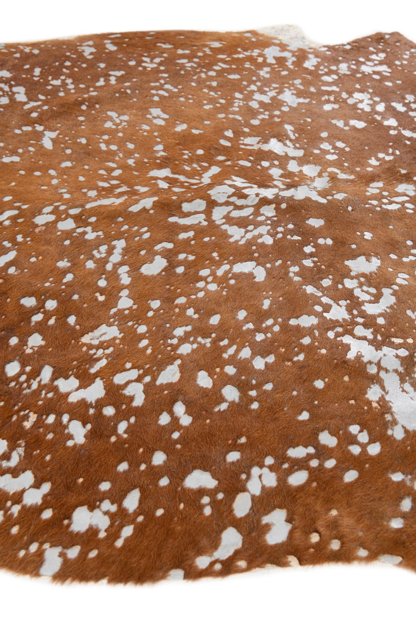 6' 2 x 6' 9 Cowhide Leather Freeform Rug