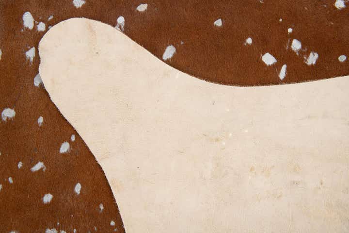 6' 2 x 6' 10 Cowhide Leather Freeform Rug