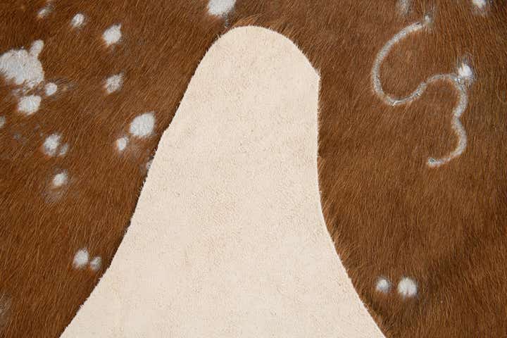 6' 5 x 6' 10 Cowhide Leather Freeform Rug
