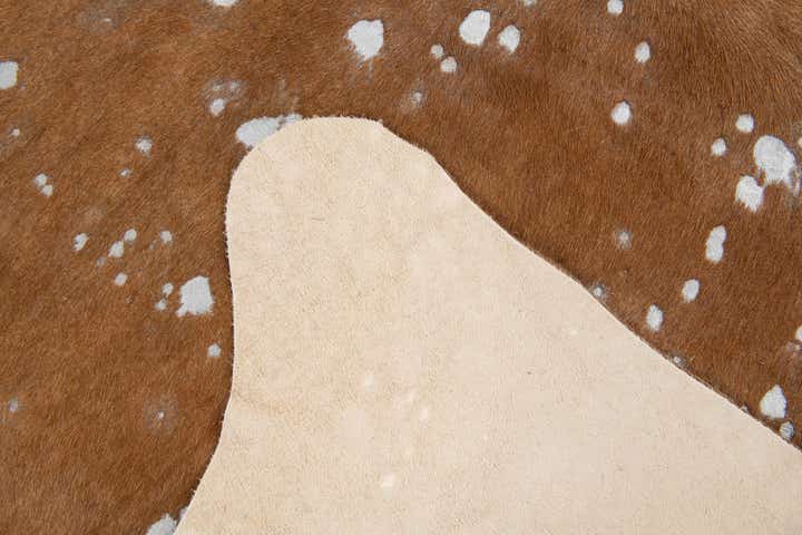 6' 2 x 6' 3 Cowhide Leather Freeform Rug