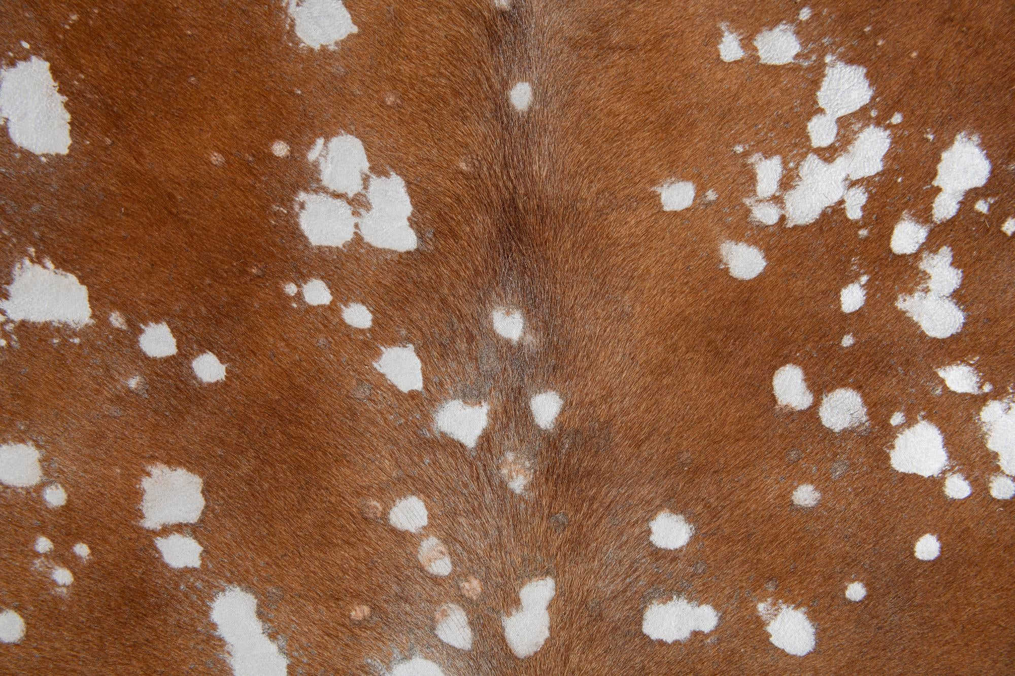 6' 8 x 7' Cowhide Leather Freeform Rug