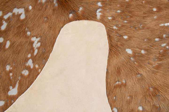 5' 10 x 6' 4 Cowhide Leather Freeform Rug