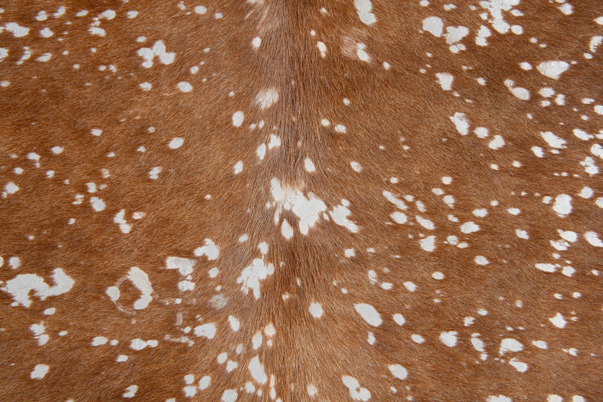 7' 2 x 7' 4 Cowhide Leather Freeform Rug