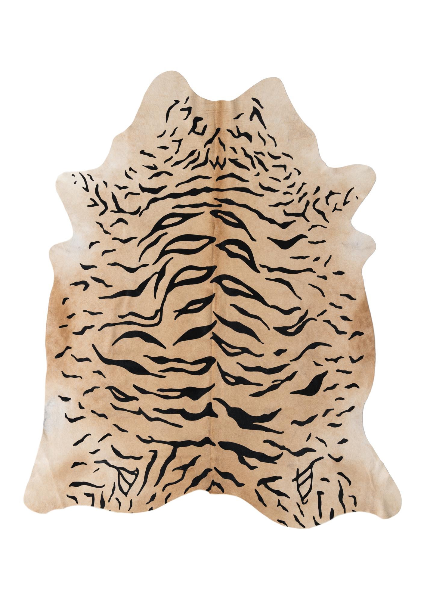5' 7 x 6' 8 Cowhide Freeform Rug