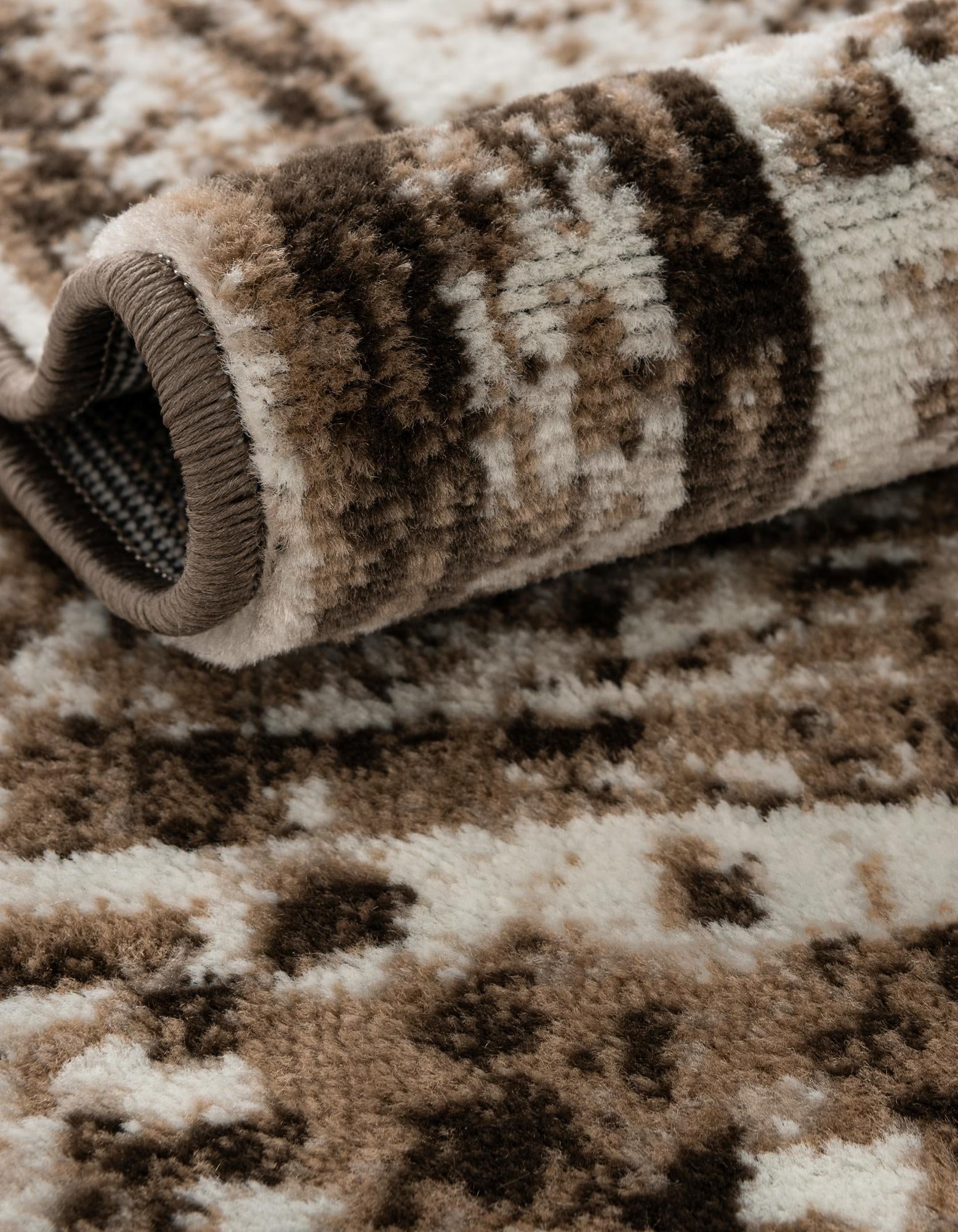 2' 2 x 3' 7 Monaco Hearth Rug